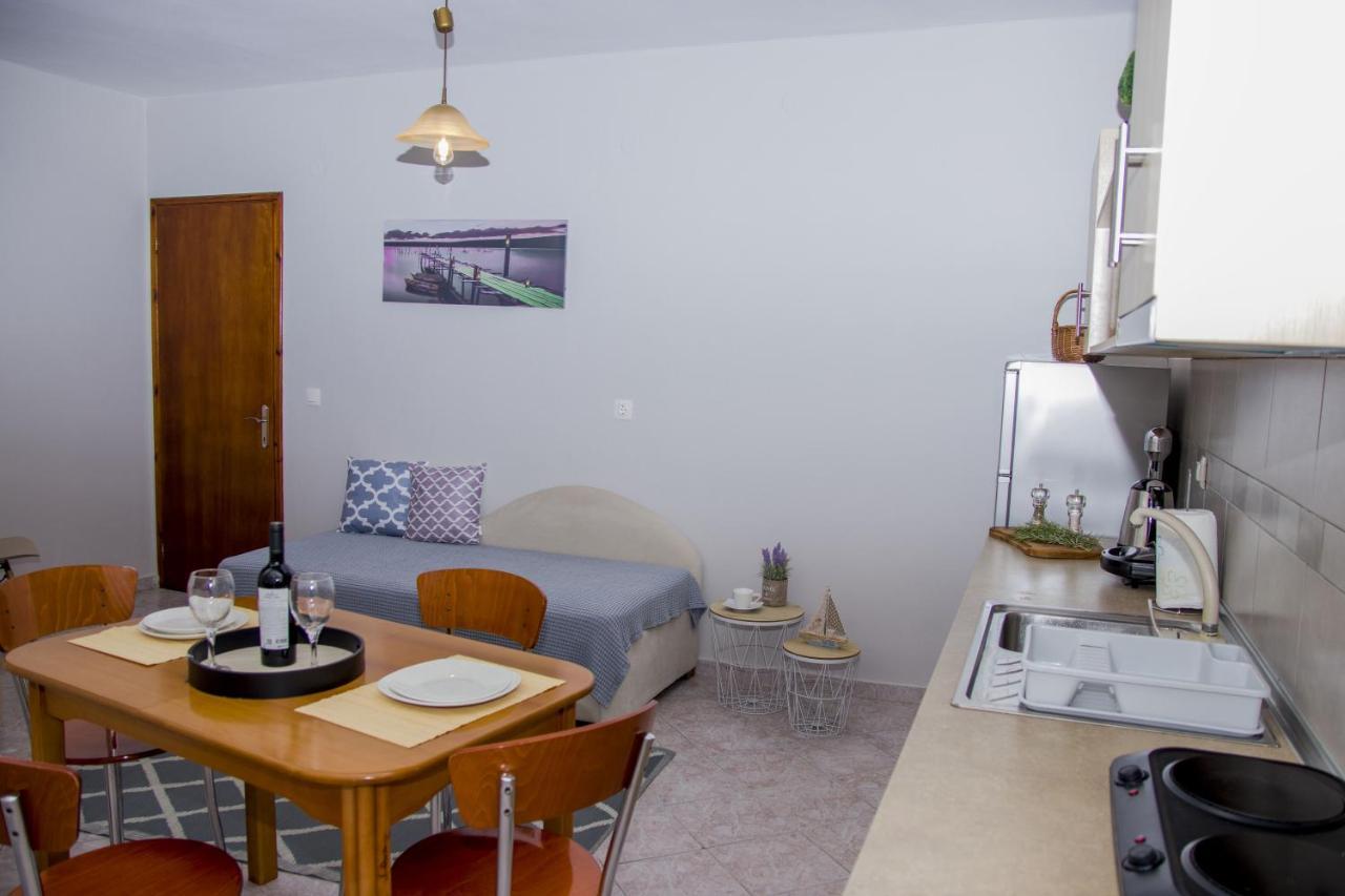 Iria'S Apartments Limenaria  Bagian luar foto